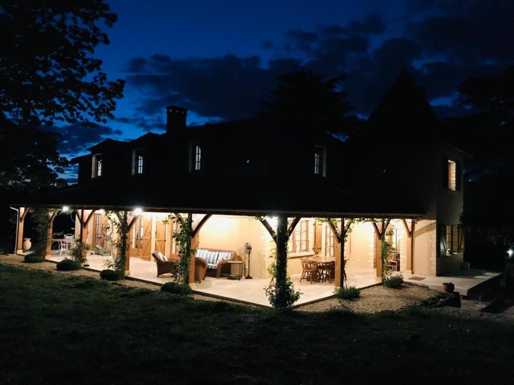 Les Cedres Du Linard, Chambres D'Hotes B&B Near Lascaux, Montignac, Sarlat-La-Caneda, Dordogne La Chapelle-Aubareil ภายนอก รูปภาพ